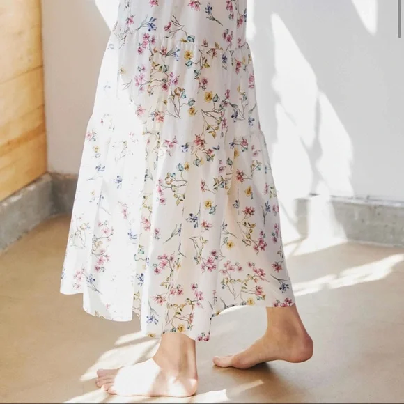 Christy Dawn Elle Dress in Alabaster Garden Silk Size Medium - Picture 4 of 8